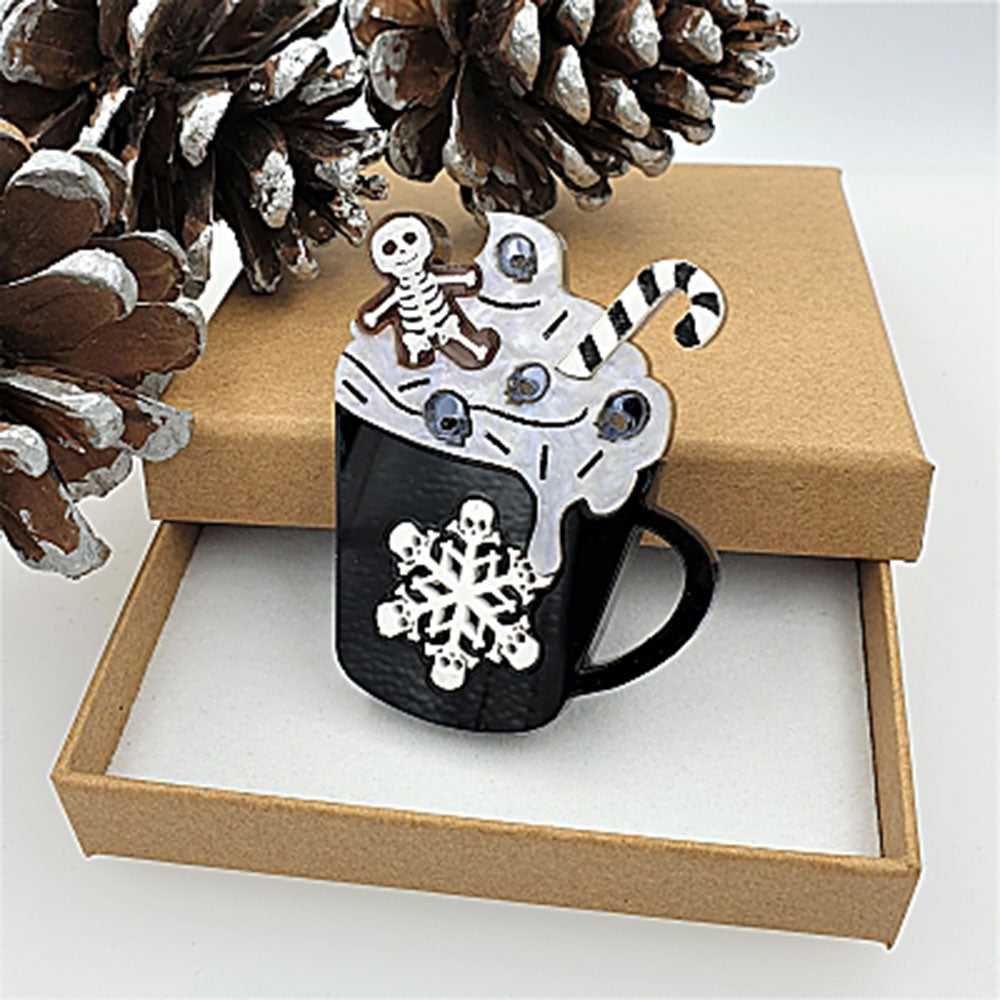 Brooches Gingerdead Latte Brooch by Cherryloco CL54 39 $ Shop All Quirks! Stew's Incense