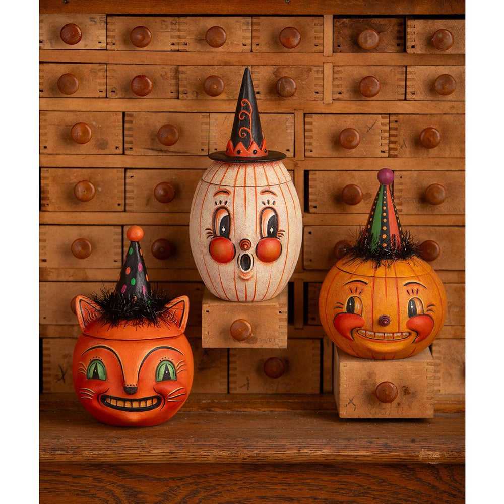 Figurines Jackie Yell-O-Ween by Johanna Parker for Bethany Lowe Designs JP4030 69 $ Shop All Quirks! Stew's Incense