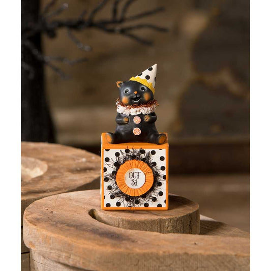 Figurines Party Hat Kitty on Block by Bethany Lowe Designs MA3077 27 $ Shop All Quirks! Stew's Incense