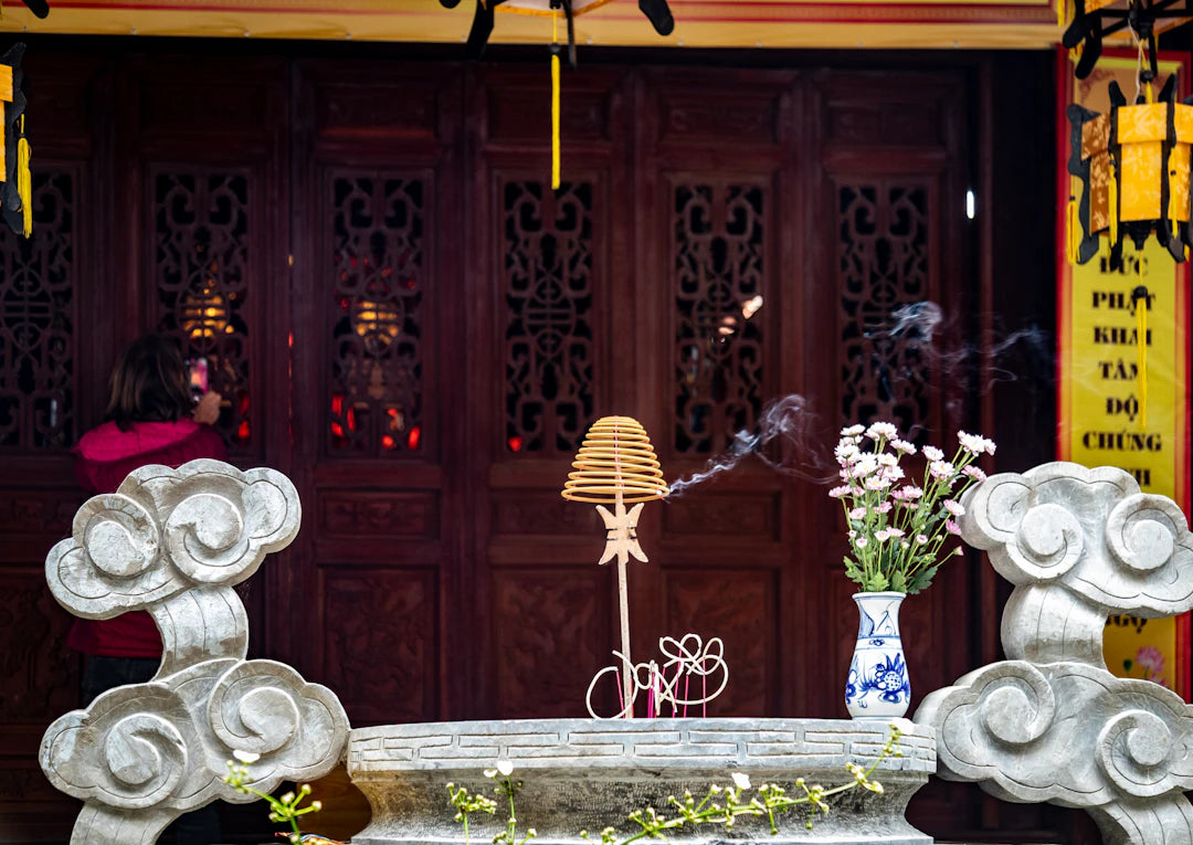 Discover the Soothing Benefits of Floral Incense Blends