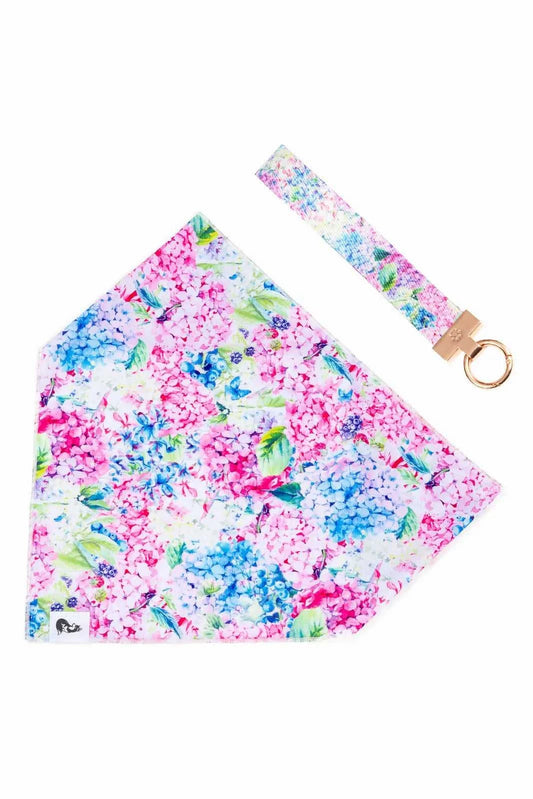 bandana Hydrangea Haven Dog Bandana & Matching Keychain BK24HH01 26 $ Shop All Aria the Fox Stew's Incense