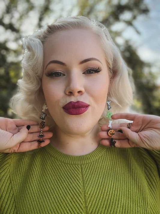 Brooches & Lapel Pins Trick or Treat Earrings by Lipstick & Chrome ER-133 14 $ Halloween Quirks! Stew's Incense