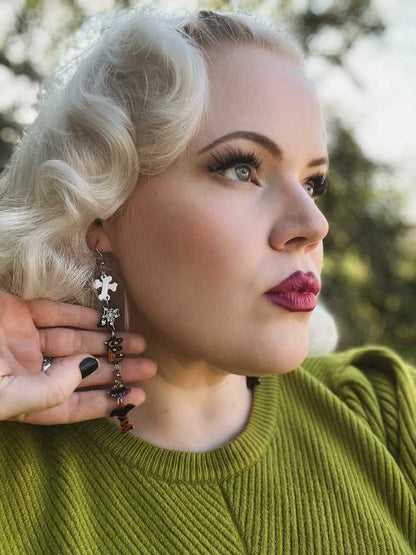 Brooches & Lapel Pins Trick or Treat Earrings by Lipstick & Chrome ER-133 14 $ Halloween Quirks! Stew's Incense