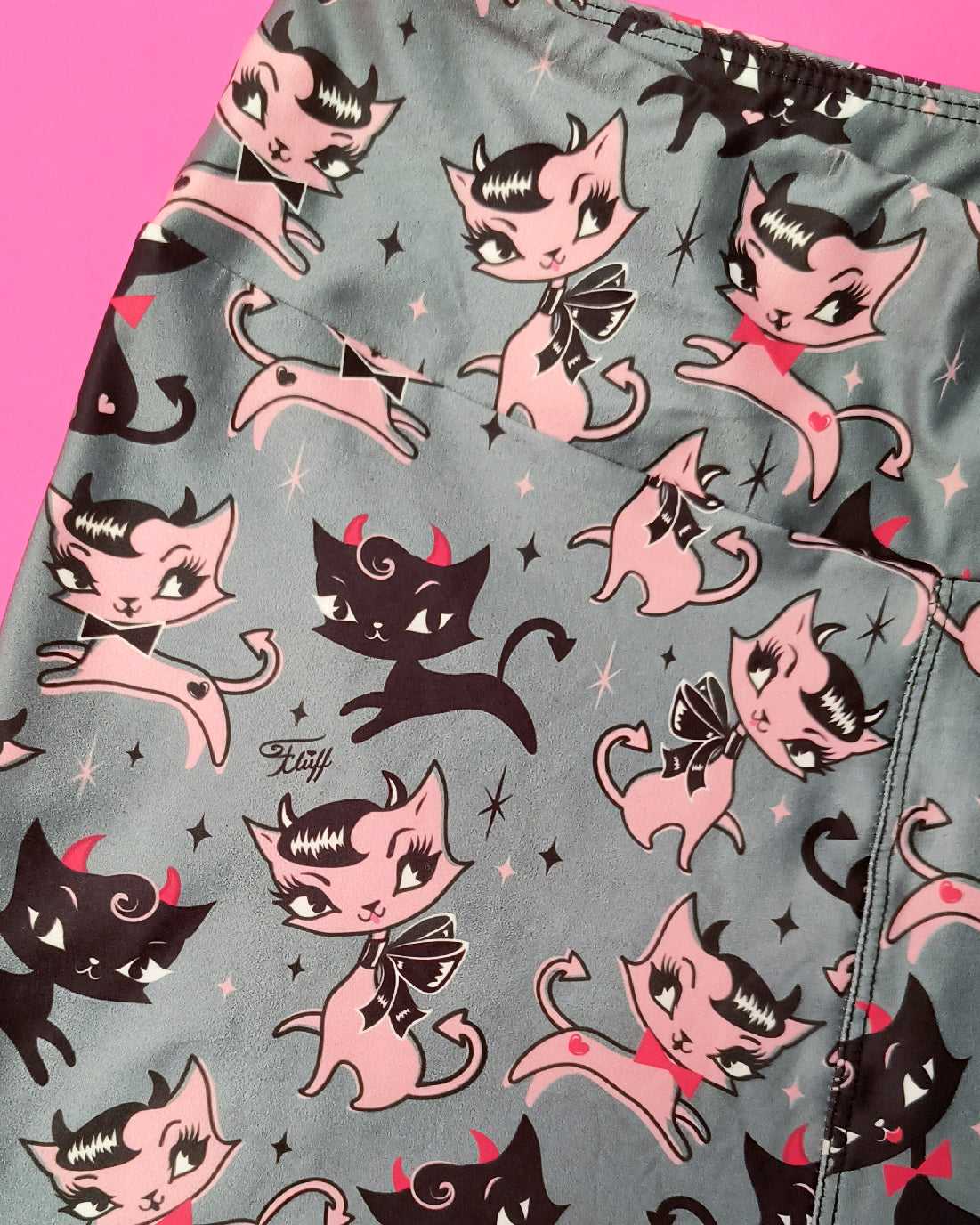 Leggings "Bad Kitty" Leggings by Miss Fluff x Lipstick & Chrome TC2 LCL-16C 24 $ Shop All Quirks! Stew's Incense