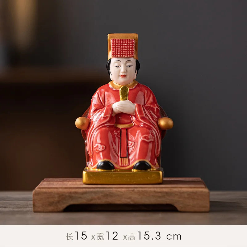 The statue of Mazu, the deity statue, the Buddha statue, the safety guarantee ornament, the sea god of Meizhou Island, the Heave