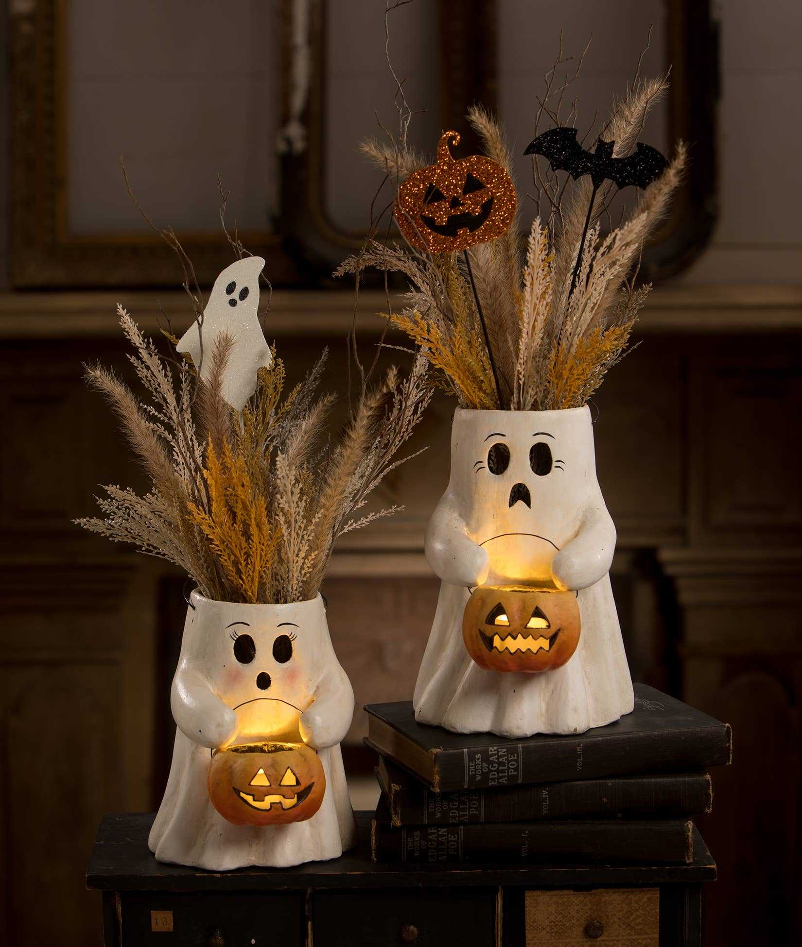 Seasonal Decor, Halloween Scaredy Boo With Pumpkin Bucket Paper Mache TJ2311 89 $ Shop All Quirks! Stew's Incense