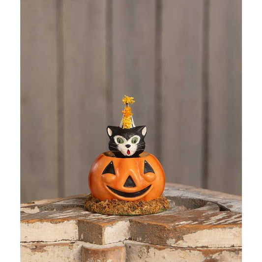 Figurines Cecil's Hang Out by Bethany Lowe Designs TD4134 39 $ Shop All Quirks! Stew's Incense