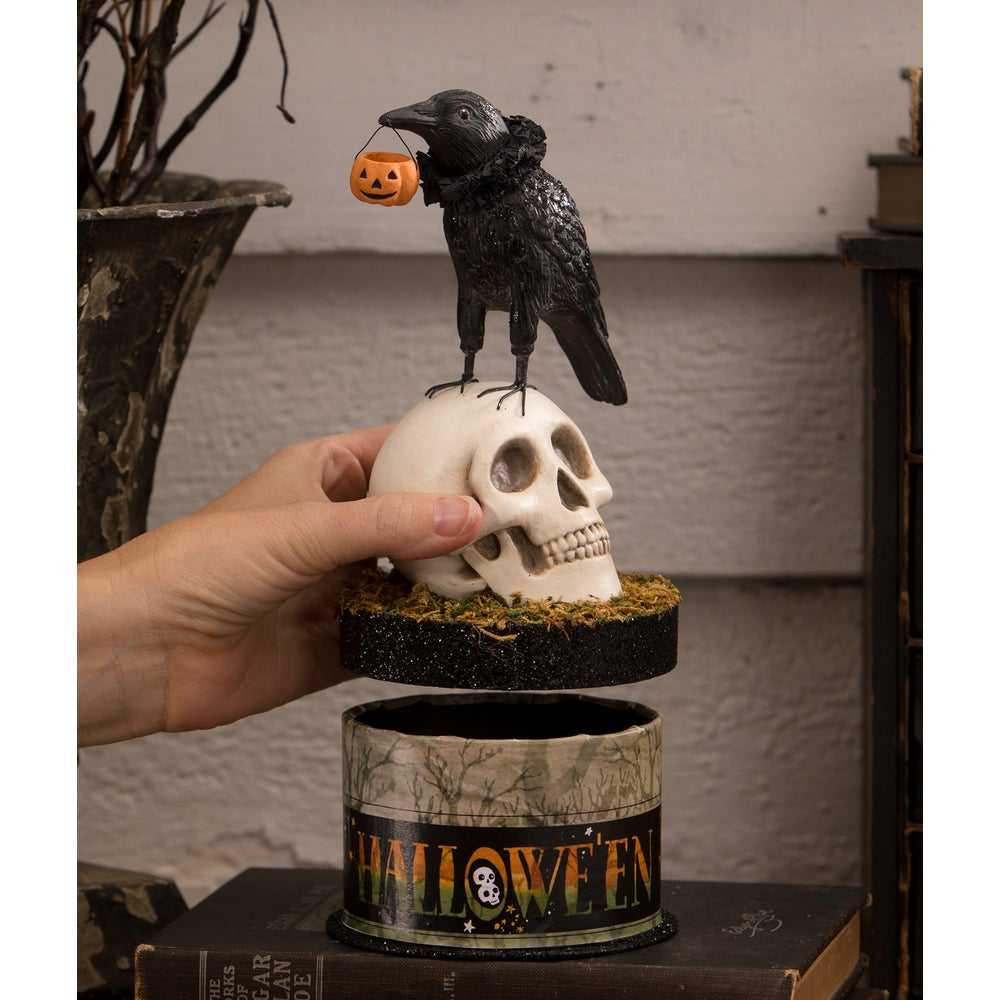 Figurines Crow and Skull on Box by Bethany Lowe Designs TL3356 76 $ Shop All Quirks! Stew's Incense