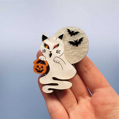 Brooches Ghost Kitty Brooch by Cherryloco 9687 39 $ Shop All Quirks! Stew's Incense