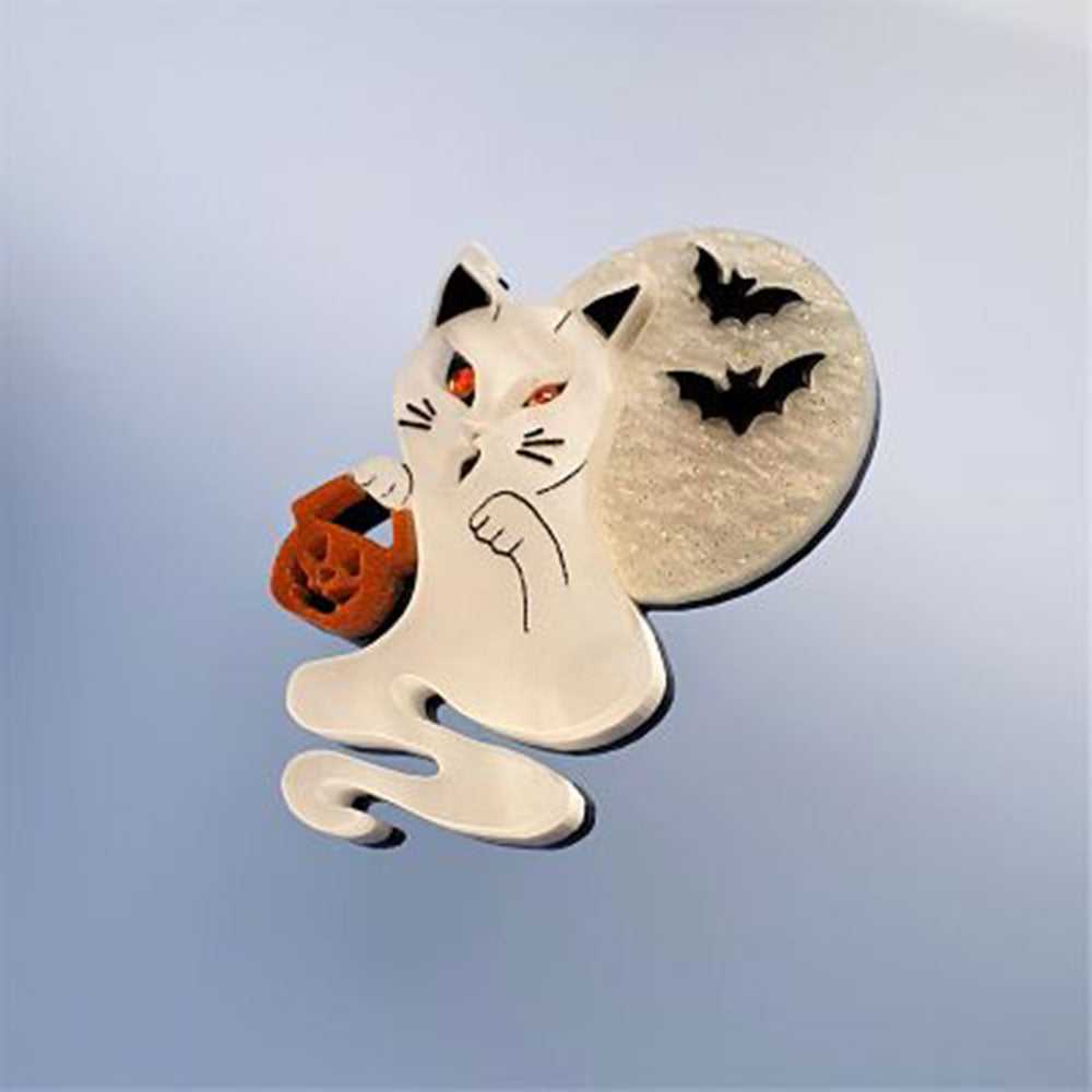 Brooches Ghost Kitty Brooch by Cherryloco 9687 39 $ Shop All Quirks! Stew's Incense