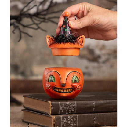 Figurines Green Eyed Copper Cat by Johanna Parker for Bethany Lowe Designs JP4031 71 $ Shop All Quirks! Stew's Incense