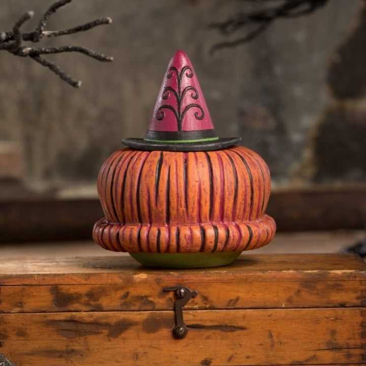 Halloween Figurine Hagatha Hollow Head Container by Johanna Parker for Bethany Lowe JP3027 59 $ Shop All Quirks! Stew's Incense