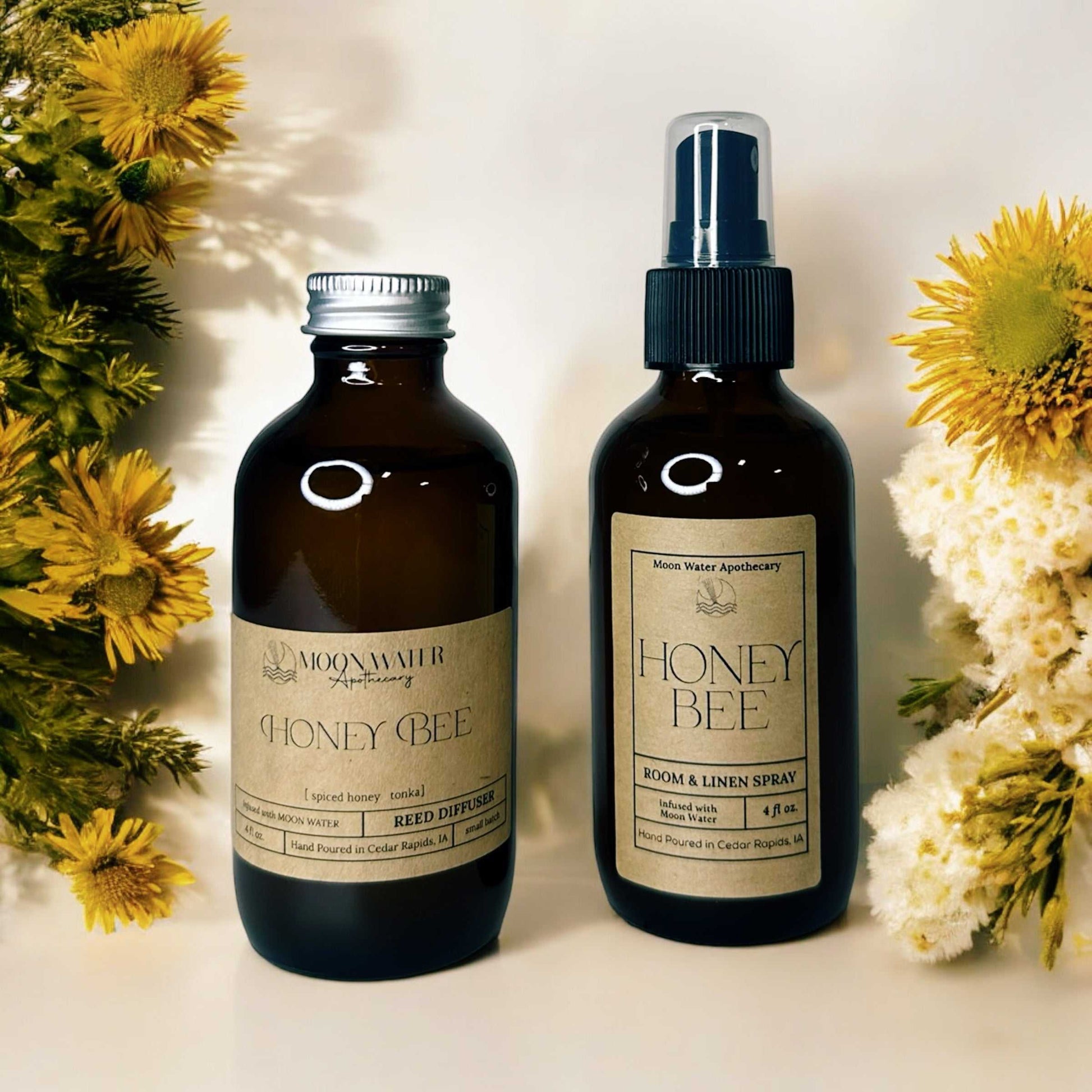  Honey Bee - ROOM & LINEN SPRAY, Sweet Golden Honey, by Moon Water Apothecary sku-40248613994586 24 $ Moon Water Apothecary Stew's Incense