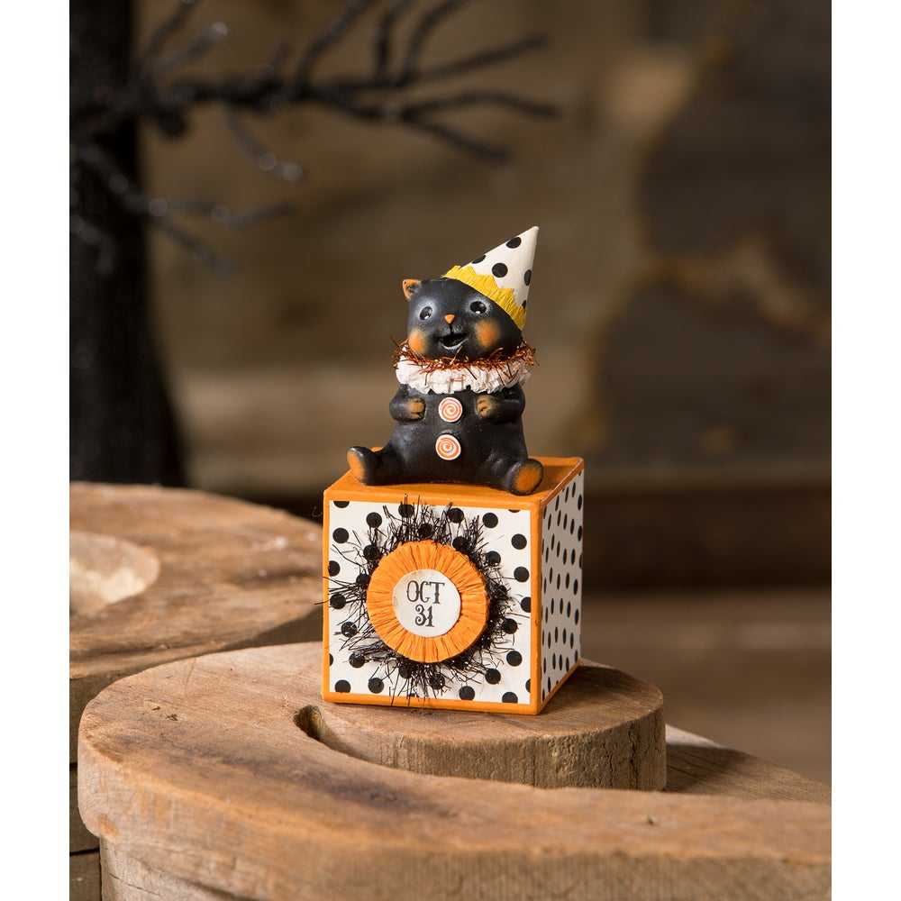 Figurines Party Hat Kitty on Block by Bethany Lowe Designs MA3077 27 $ Shop All Quirks! Stew's Incense