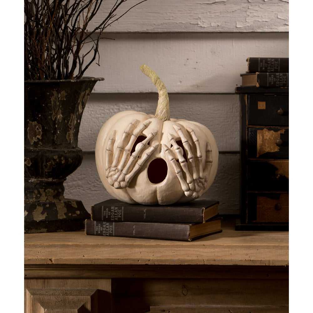 Figurines Peek-a-Boo Pumpkin White by Bethany Lowe Designs TD3138 139 $ Shop All Quirks! Stew's Incense